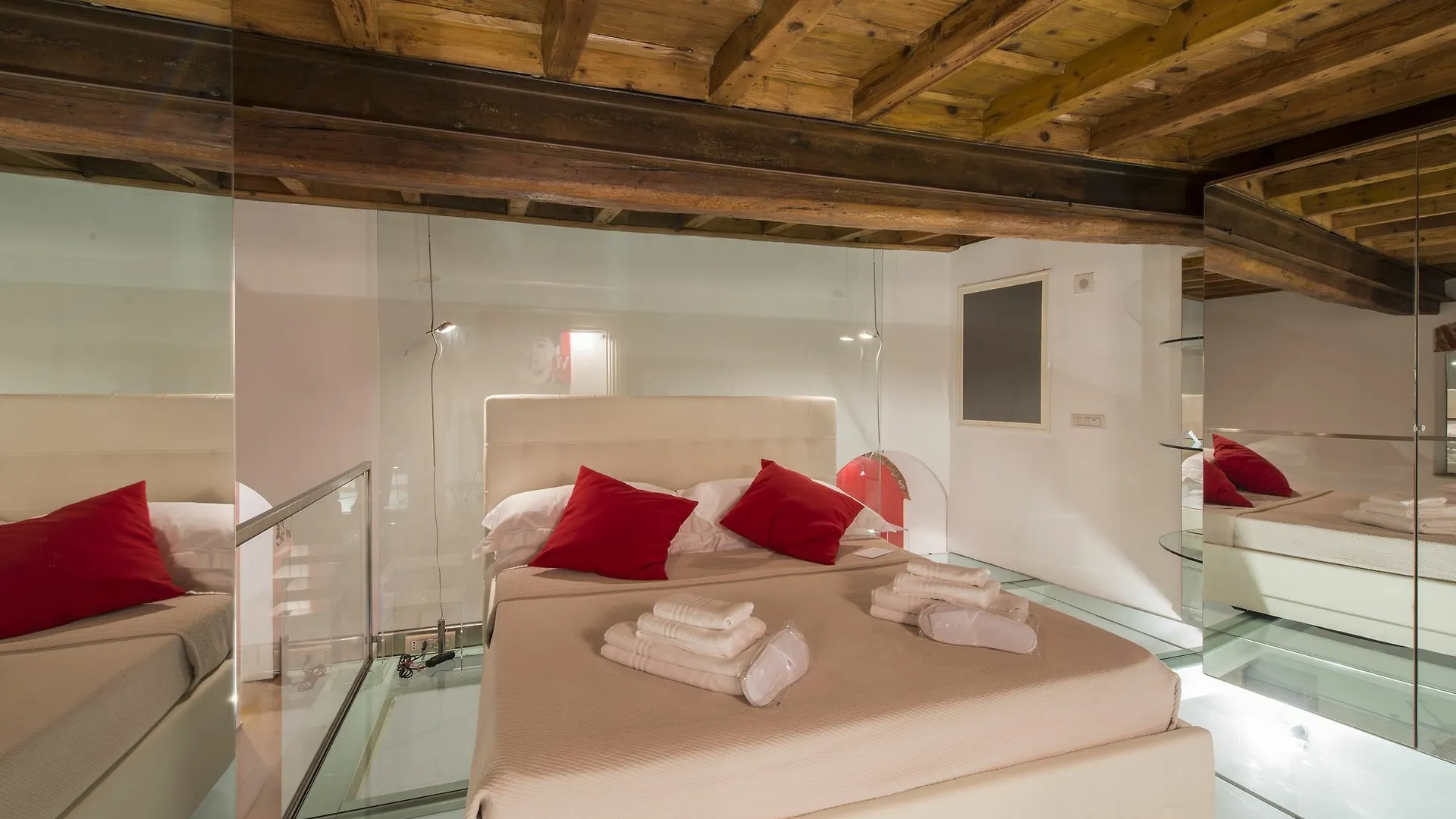 Bnbutler - Luxury Cerva Milán 0*,